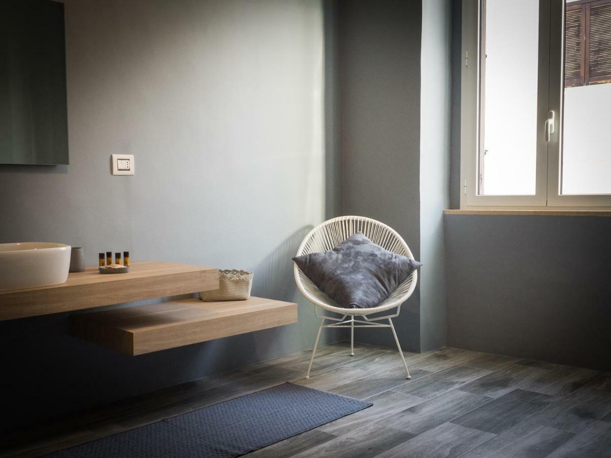 Ajde Rooms & Breakfast Trani Bagian luar foto